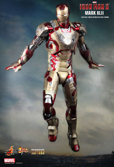 Hot Toys Iron Man Extremis from Iron Man 3