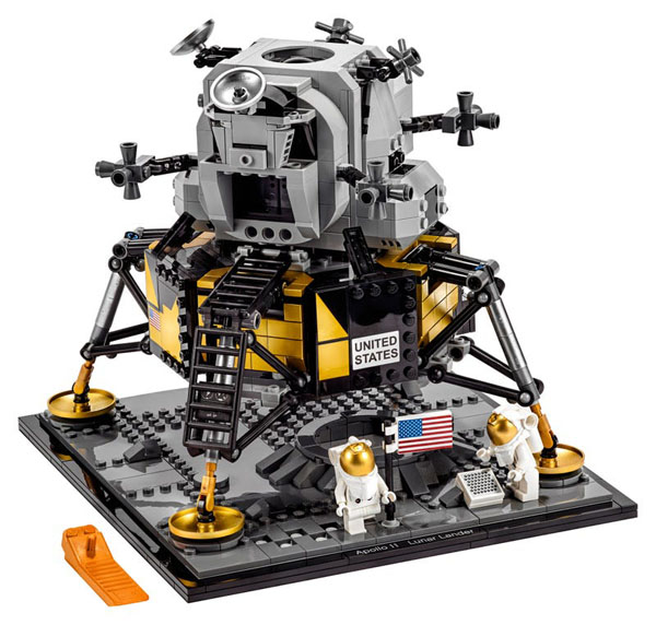 NASA Apollo 11 Lunar Lander Lego Kit 10266