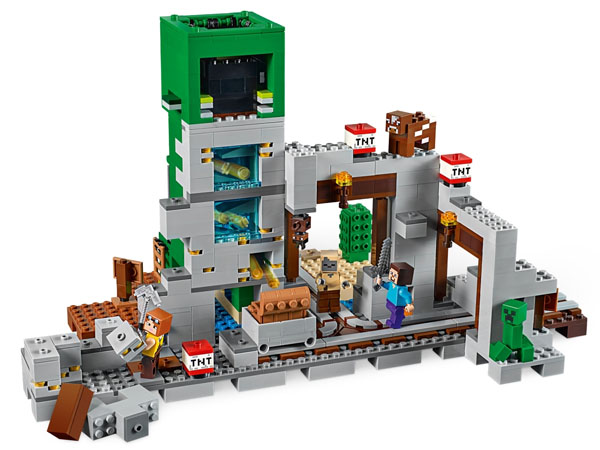 Minecraft Lego Set Features a mine with rail track, minecart and 3 explosion functions