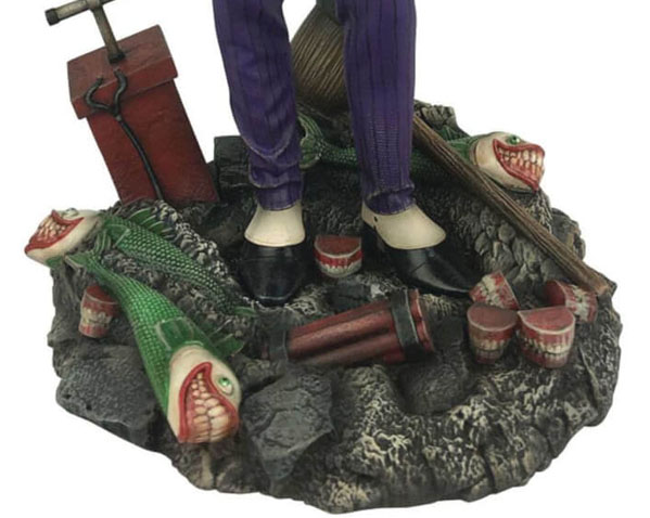 Diamond Select Joker PVC Statue