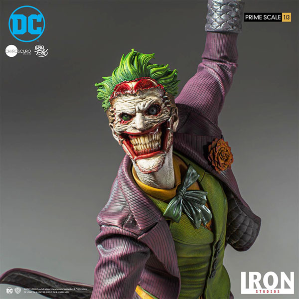 The Joker alternative face Statue by Iron Studios 