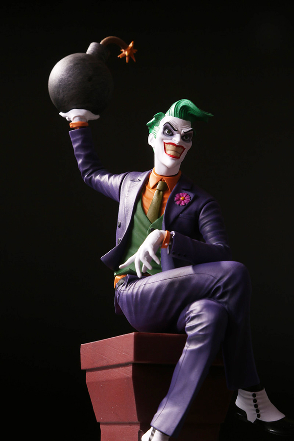 Limited Edition Joker Statue as part of the Batman Rogues Gallery