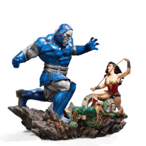 Best Iron Studios DC Comics Statues - Woman Vs Darkseid