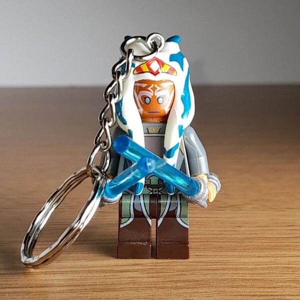 Ahsoka Tano Custom Handmade Brick MiniFigure Keyring