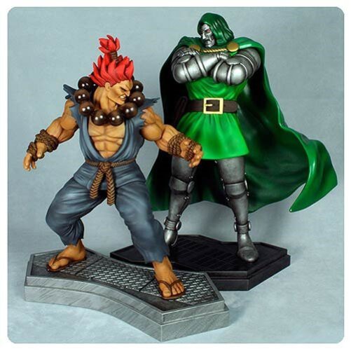 Marvel vs. Capcom 3 Dr. Doom vs. Akuma 1:4 Scale Statues
