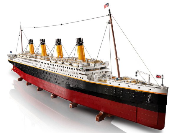 Titanic Lego Set - Top Geek Lego Sets