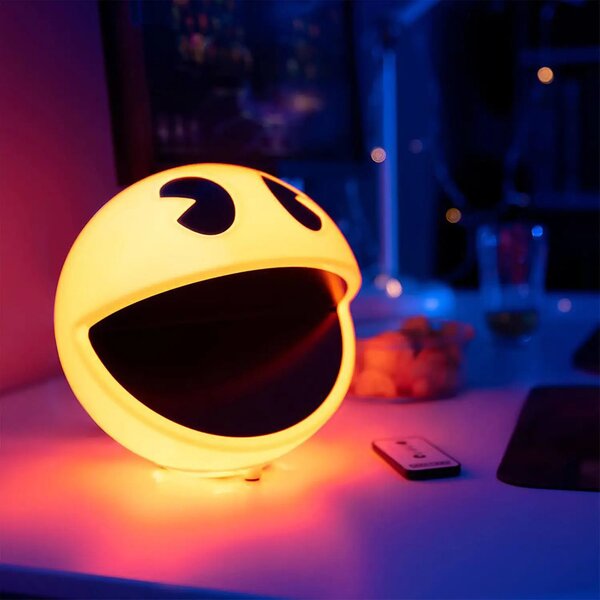 Pac-Man Lamp  - What Do You Buy A Geek For Christmas or Birthday?